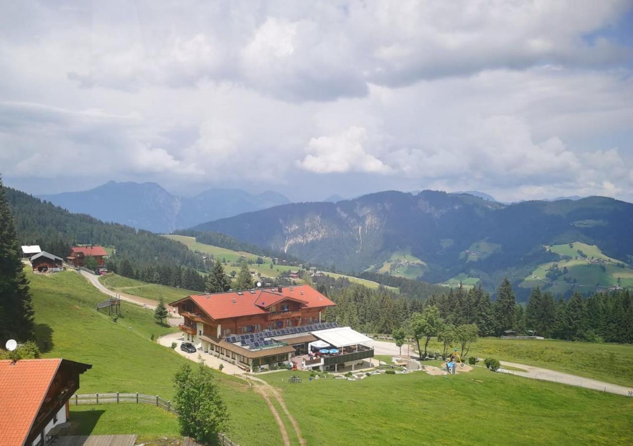 Berghaus Koglmoos Hotell Auffach Exteriör bild