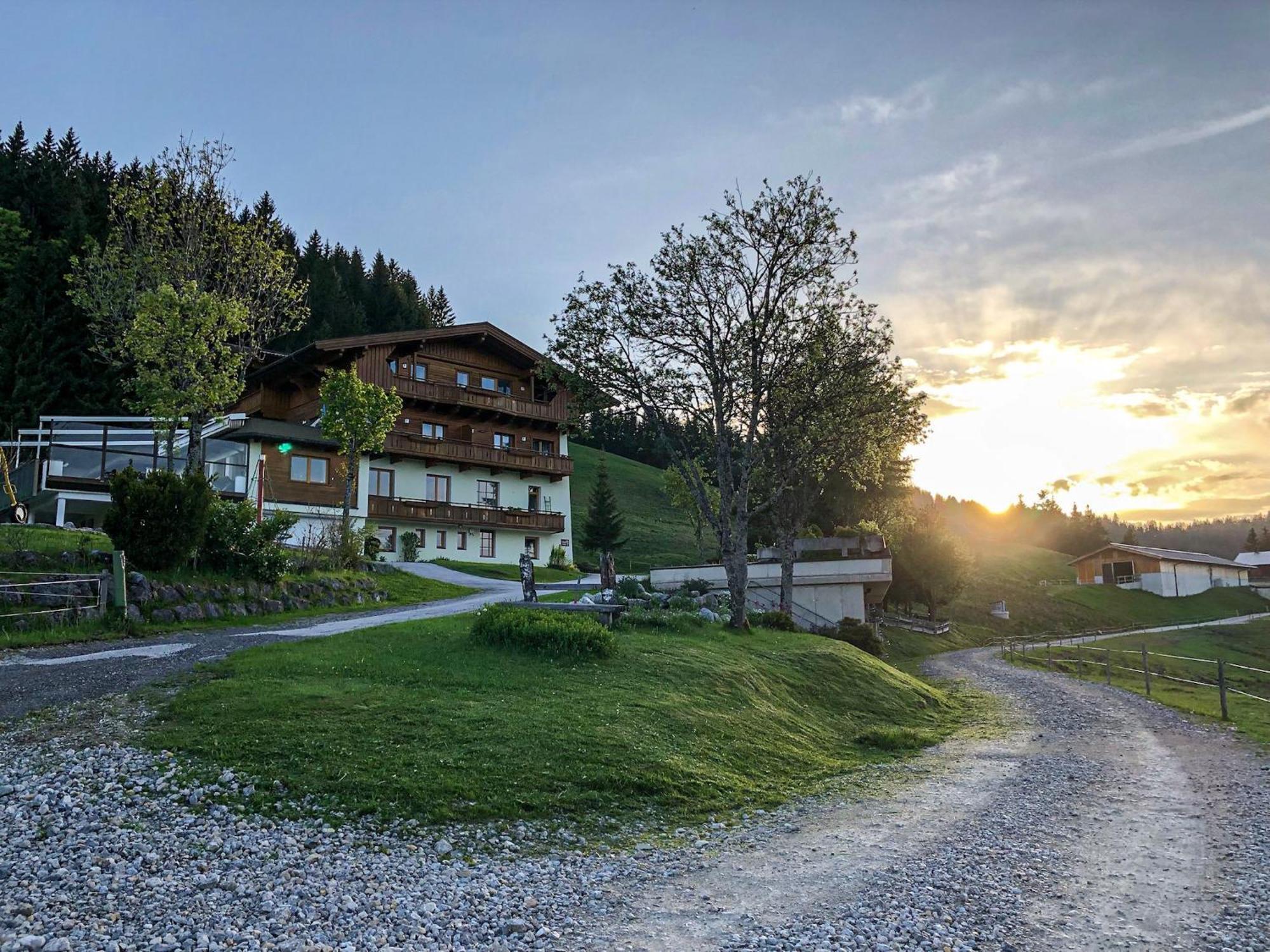 Berghaus Koglmoos Hotell Auffach Exteriör bild
